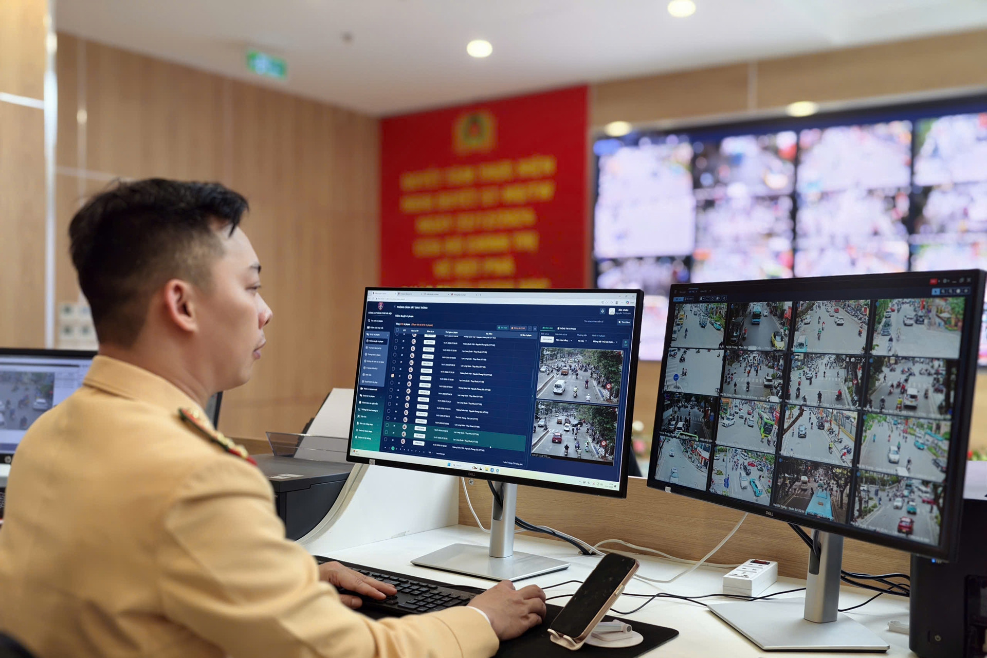 Danh sách 1.826 lượt ô tô, xe máy bị camera AI phát hiện vi phạm ở Hà Nội