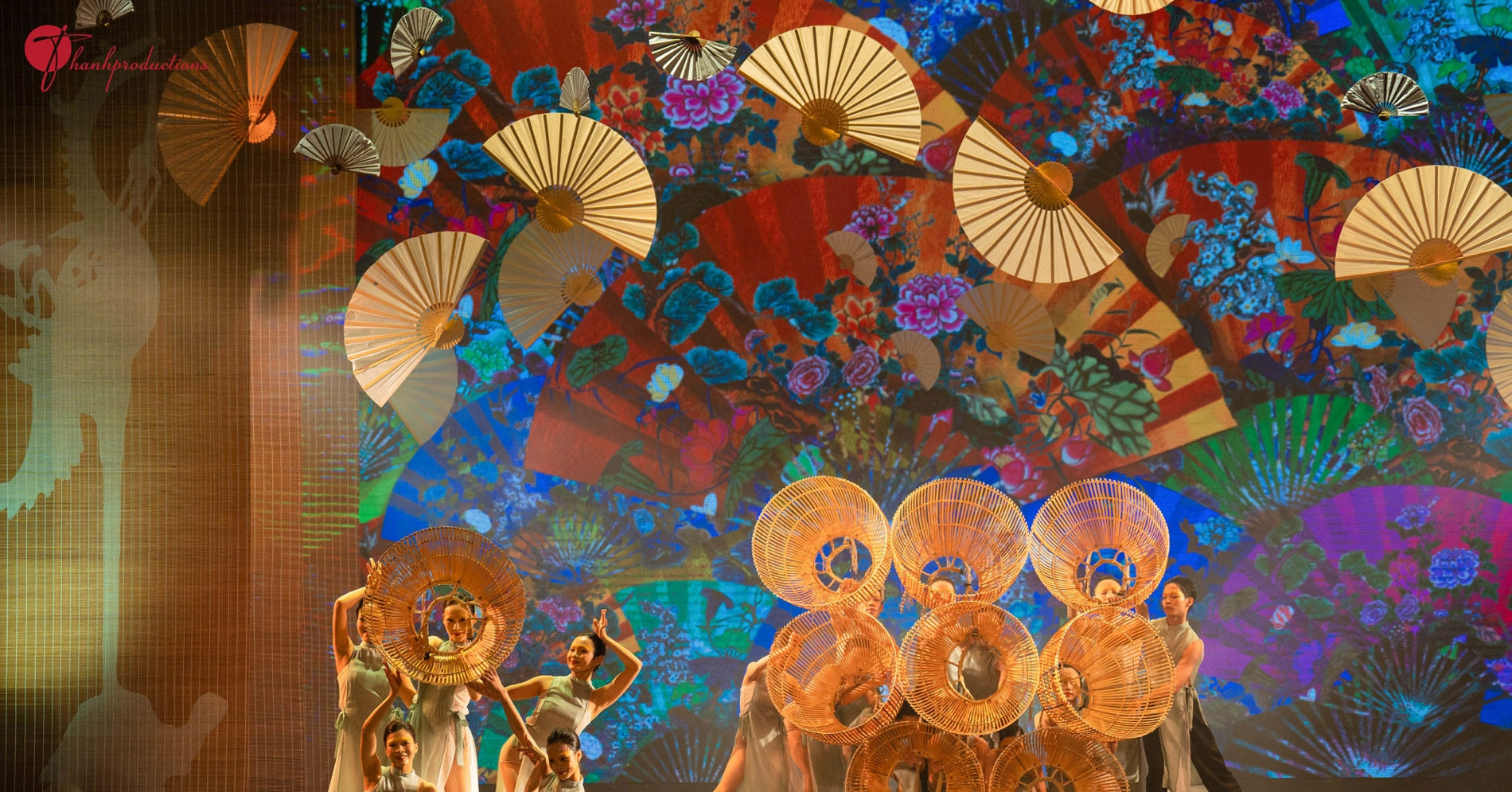 Ê-kíp 'Dó' tất tay để tạo ra vở ballet thuần Việt