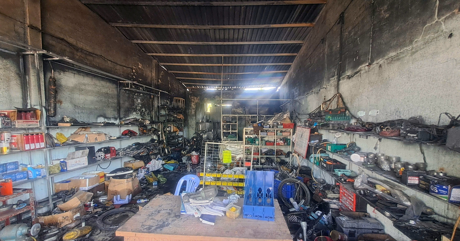 Khắc phục hậu quả vụ cháy nhà làm 2 trẻ em tử vong ở Vĩnh Long