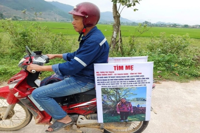  Mẹ về đón Tết rồi mất tích trong đêm, con dán thông báo lên xe, rong ruổi tìm 