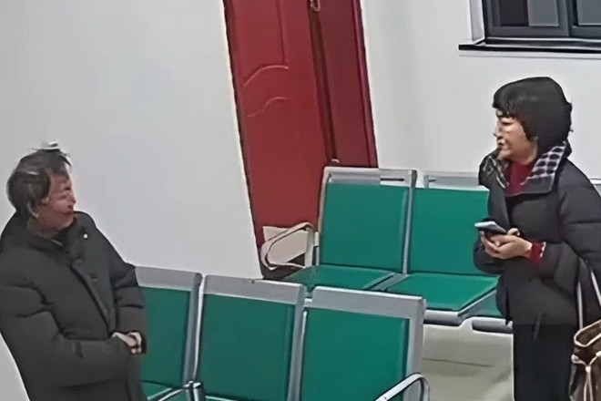 Người phụ nữ vượt 600km tìm ân nhân sau 38 năm, cuộc hội ngộ gây xúc động