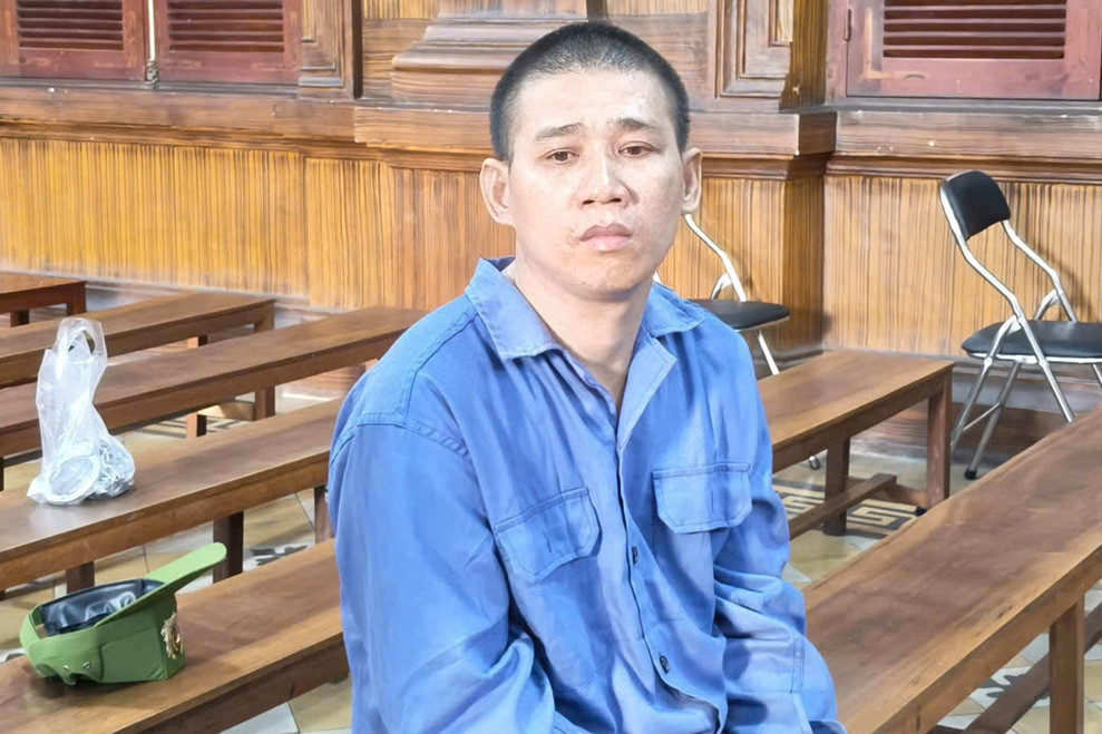 Sau cuộc nhậu, người đàn ông đâm tử vong đồng nghiệp