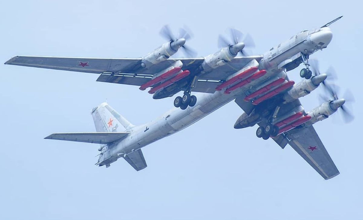 Tên lửa KH 101 Nga 1.jpg