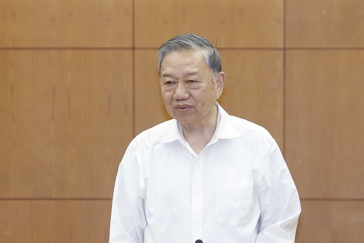 Tổng Bí thư: Tái cơ cấu nền kinh tế, 'cởi trói' tư duy cũ