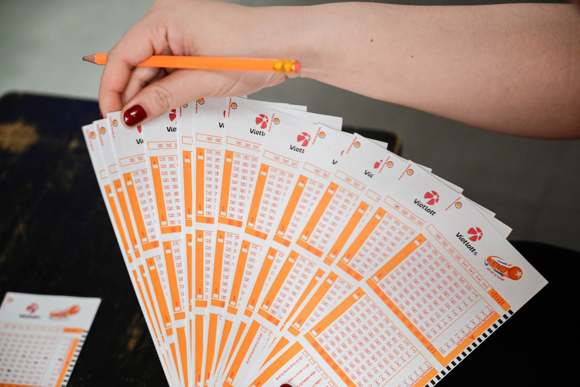 Vietlott lại tìm được khách hàng trúng độc đắc hơn 11 tỷ đồng