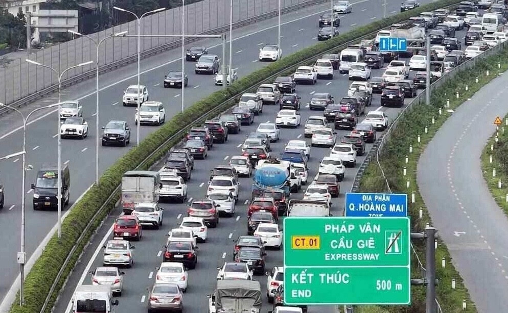 cao tốc Pháp Vân .jpg