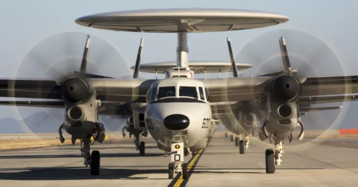 "Mắt thần" E-2D Hawkeye với radar mạnh nhất hành tinh khiến mọi mục tiêu tàng hình lộ diện