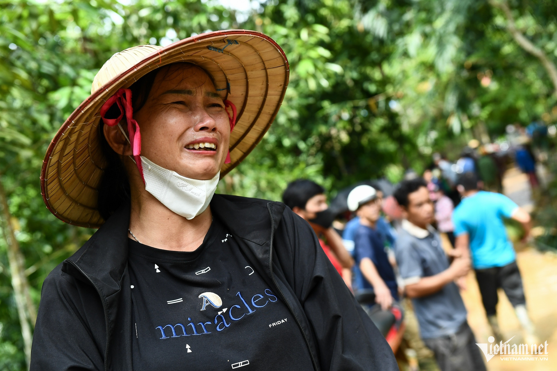 Làng nủ .jpg