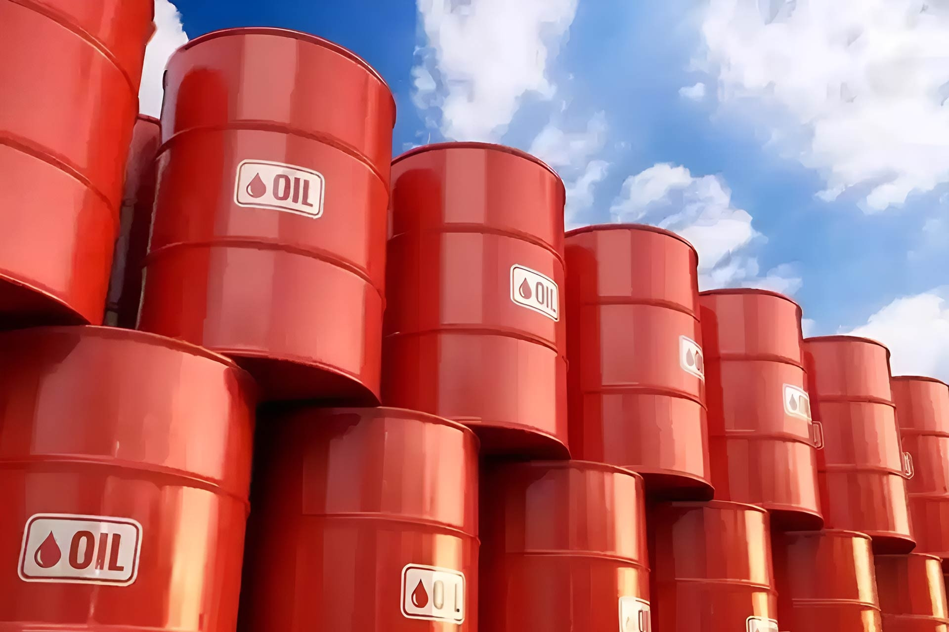 Mỹ ‘mở van’ dầu Nga, 152 triệu thùng tái xuất: Thị trường hạ nhiệt