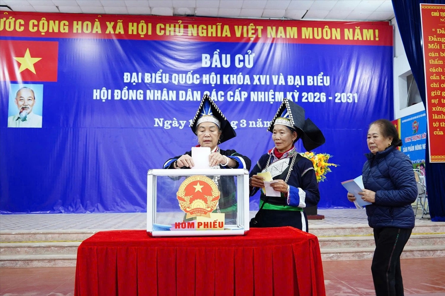 Ngày hội non sông ở Lào Cai: Phát huy tinh thần đổi mới, khát vọng vươn lên