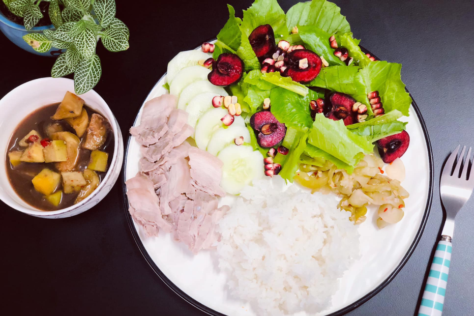 Quy tắc đĩa cơm 1-1-2 từ chuyên gia Harvard giúp bạn sống lâu