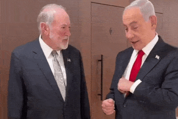 Thủ tướng Israel đăng video trò chuyện với đại sứ Mỹ, khẳng định 'vẫn còn sống'