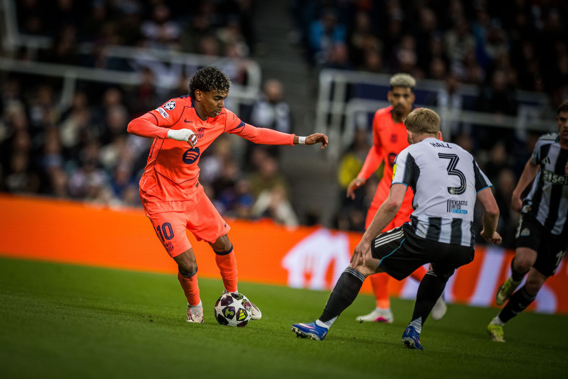 Yamal Barca Newcastle.jpg