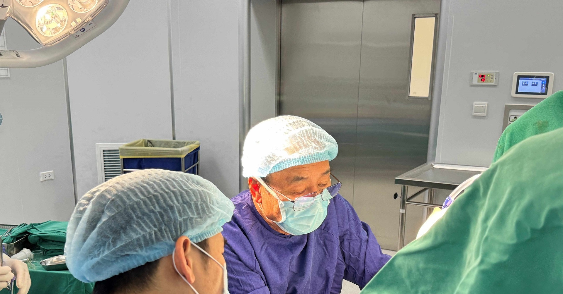 Điều trị đa chuyên khoa - cánh cửa hy vọng mới cho bệnh nhân ung thư tiêu hóa