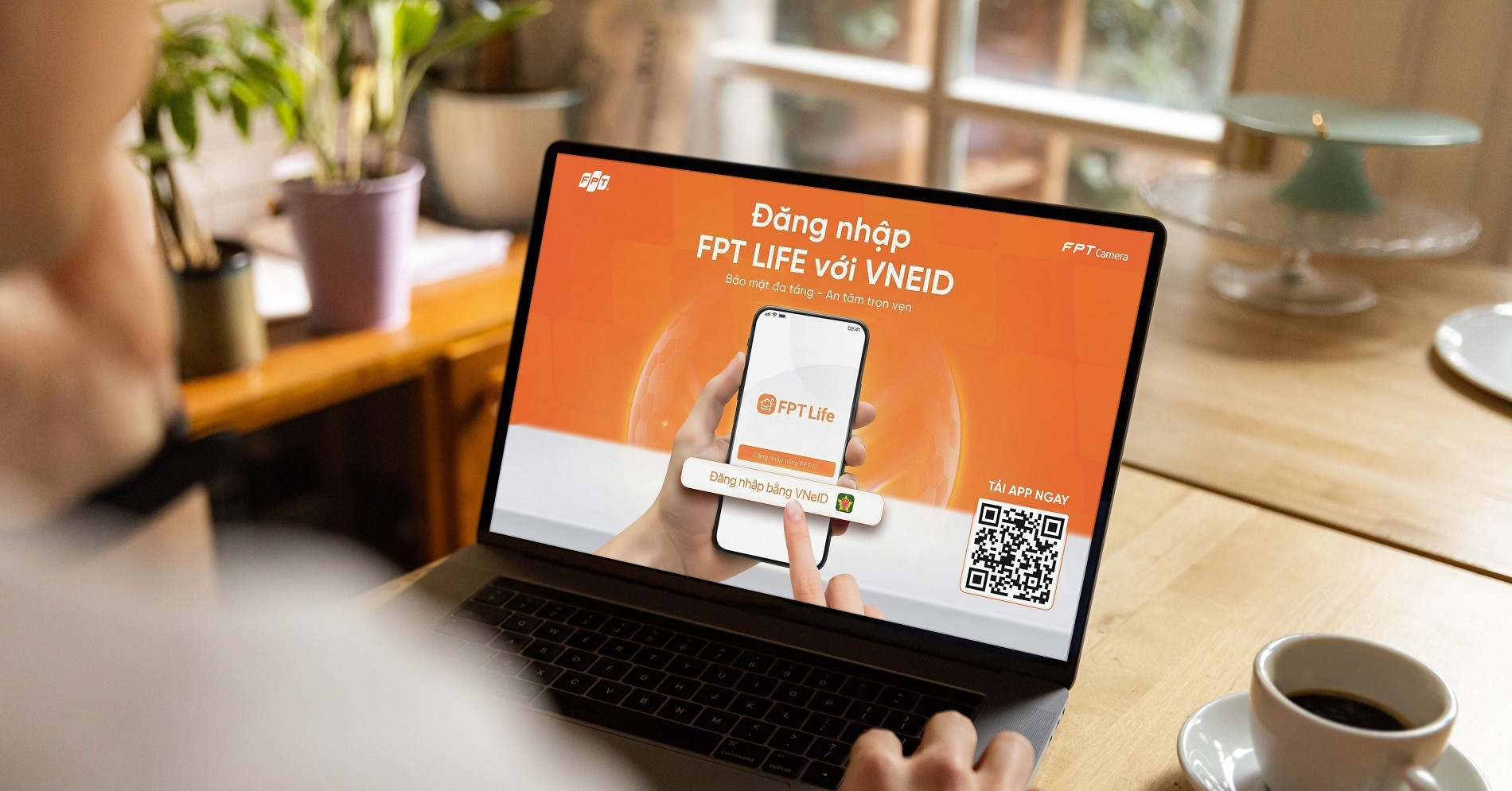 FPT tích hợp VNeID vào ứng dụng quản lý camera và nhà thông minh