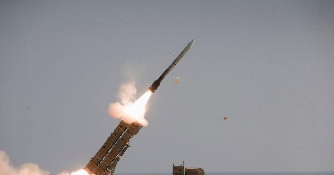 Iran tấn công hàng loạt cơ sở năng lượng, xác nhận Bộ trưởng Tình báo thiệt mạng