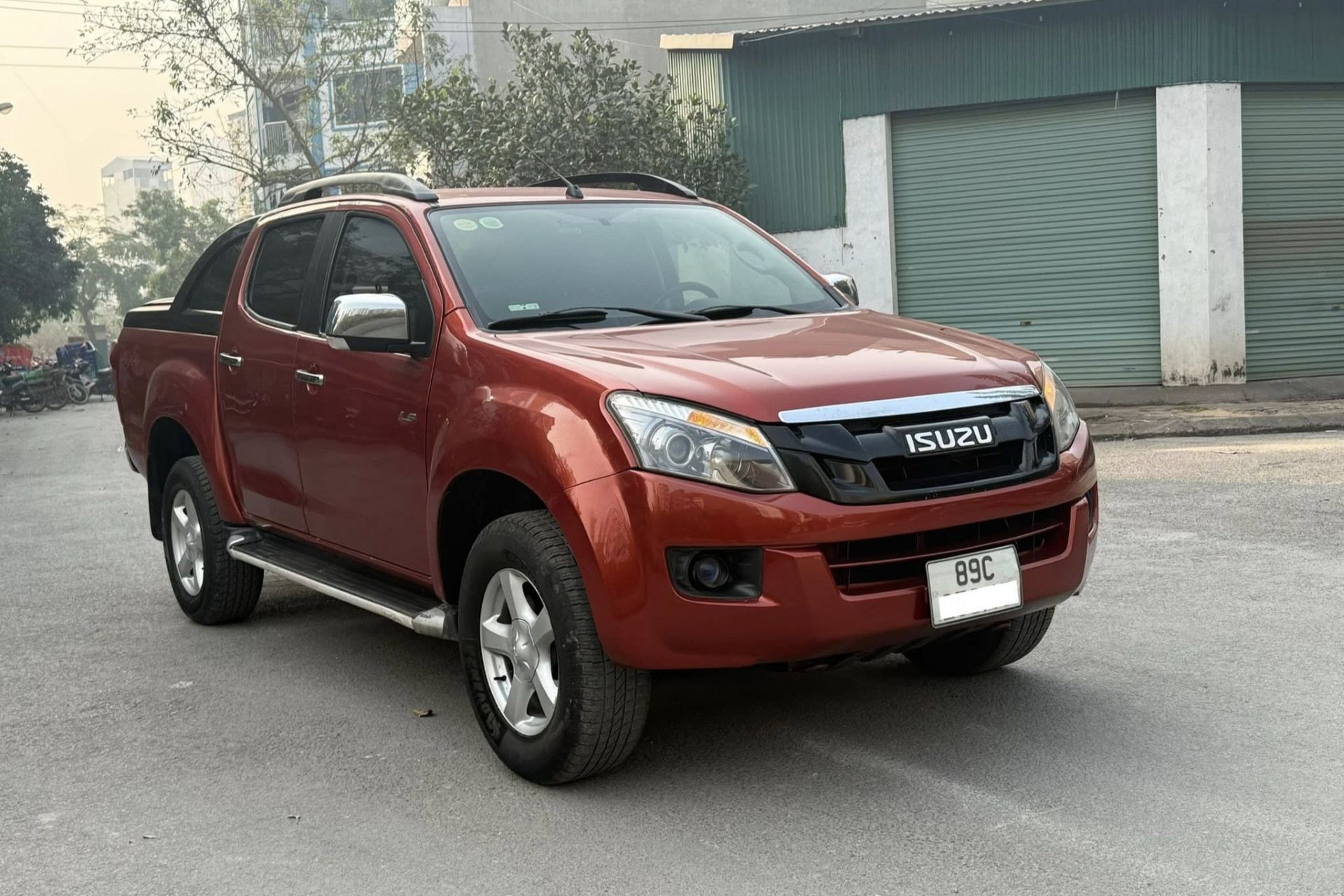 Isuzu D max.jpg