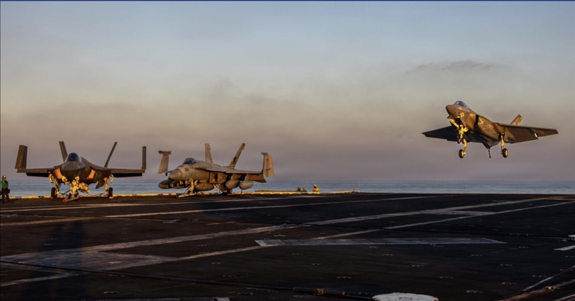 Lầu Năm Góc yêu cầu thêm 200 tỷ USD cho chiến dịch tấn công Iran