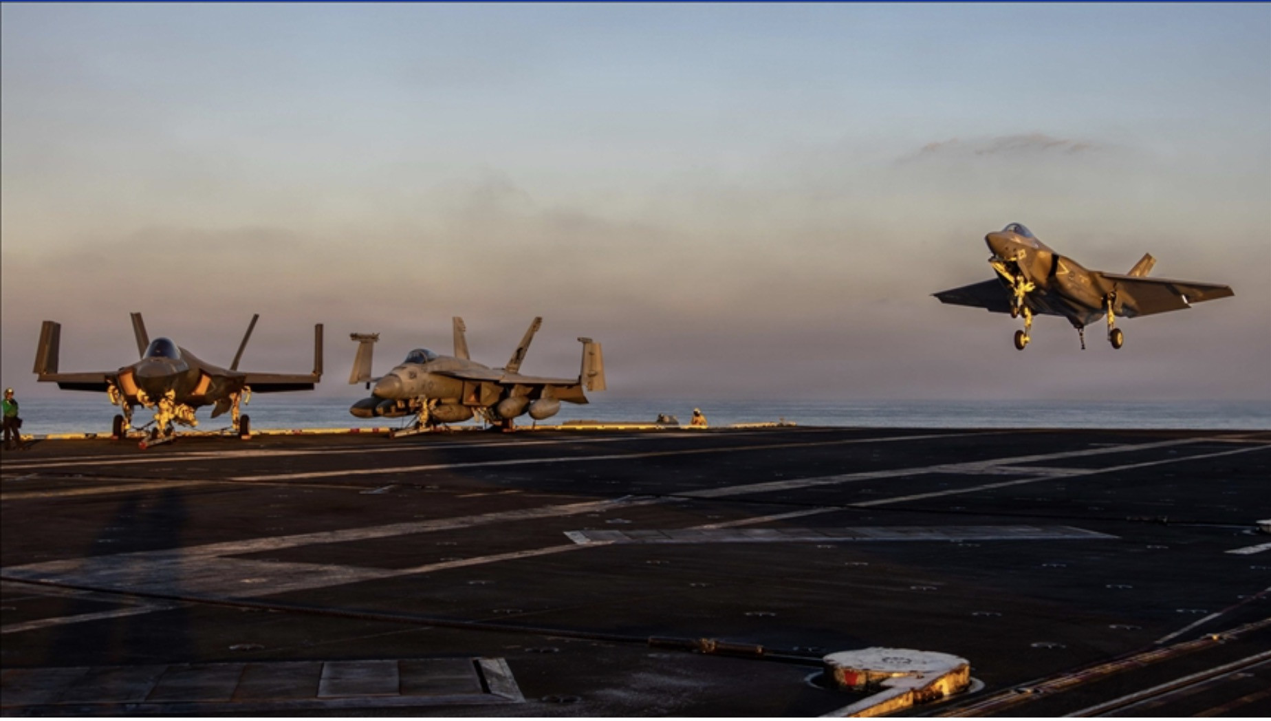 Máy bay Mỹ. Ảnh: Anadolu