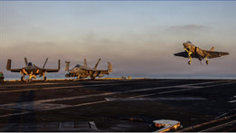 Máy bay Mỹ. Ảnh: Anadolu
