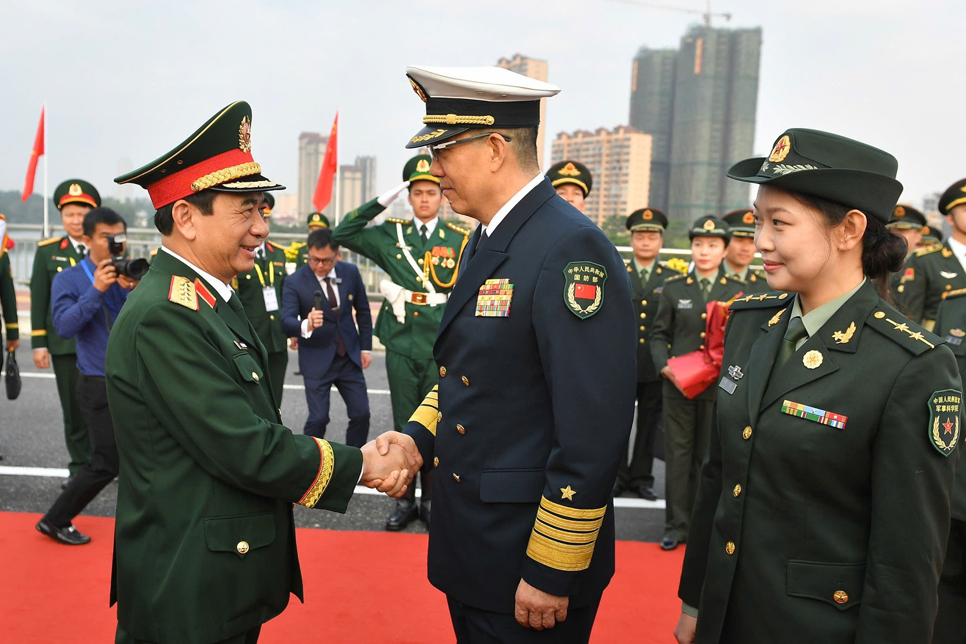 Thượng tướng Đổng Quân chủ trì lễ đón Đại tướng Phan Văn Giang