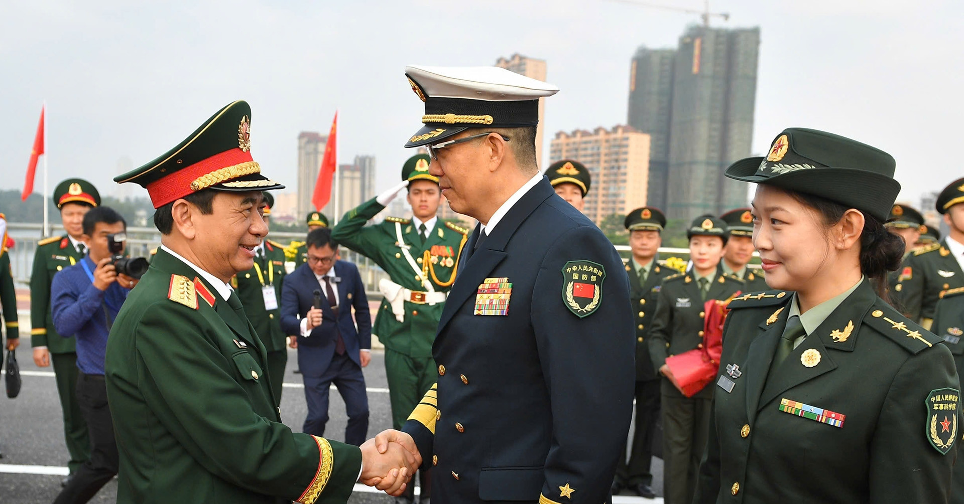 Thượng tướng Đổng Quân chủ trì lễ đón Đại tướng Phan Văn Giang