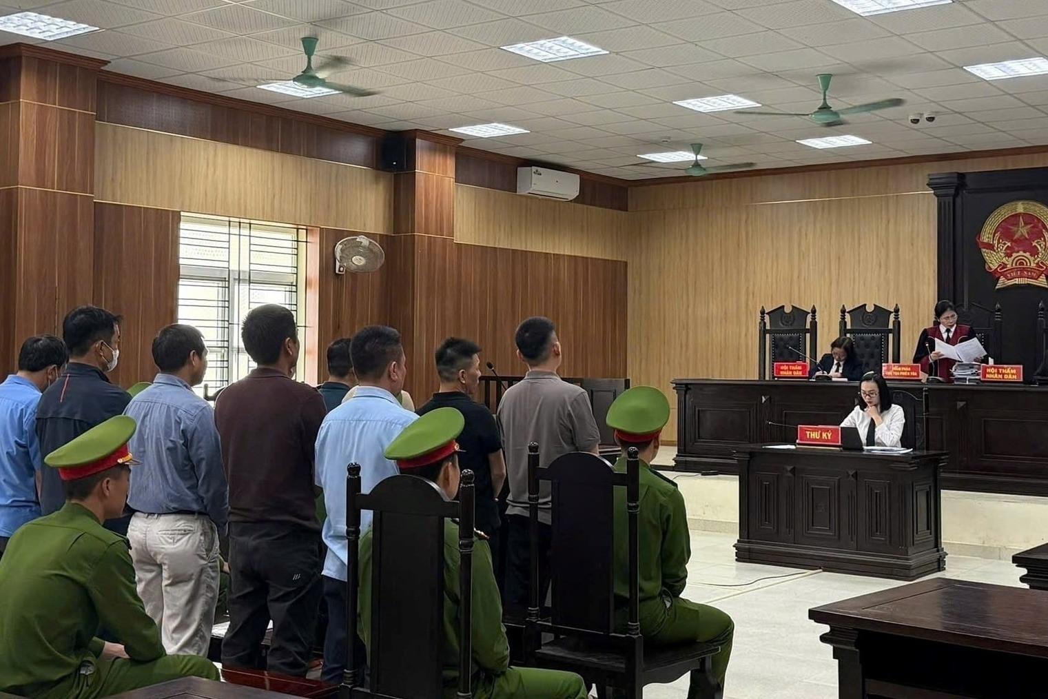 Trùm giang hồ Mạnh 'gỗ' ở Thanh Hóa lĩnh án 10 năm tù