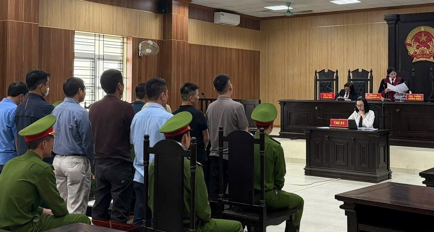 Trùm giang hồ Mạnh 'gỗ' ở Thanh Hóa lĩnh án 10 năm tù