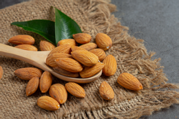 Củ đậu rẻ tiền bán đầy chợ, lại là 'kho báu' vitamin ít ai ngờ YwAAAAAAQABAAACAUwAOw==