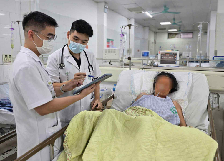 cấp cứu bạch mai.png