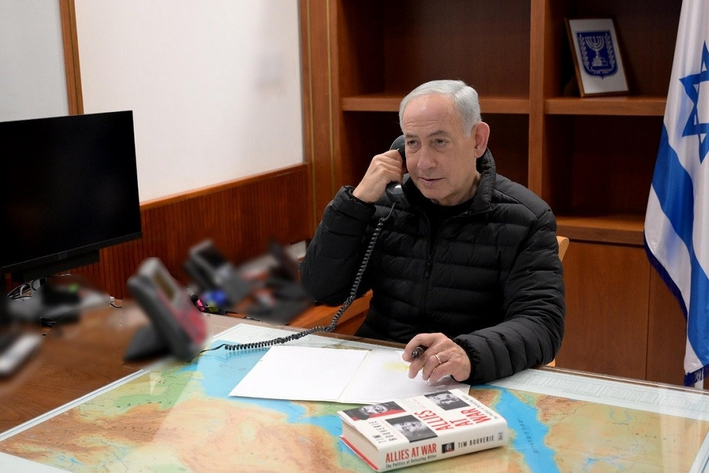 IRGC tuyên bố nã tên lửa vào Văn phòng Thủ tướng Israel