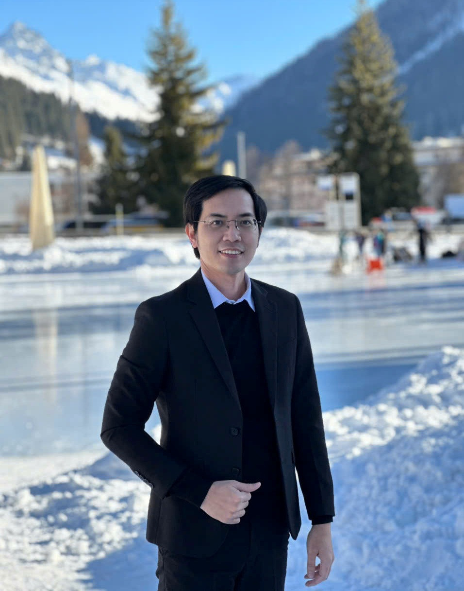 PGS.TS Nguyễn Hữu Huân.jpg