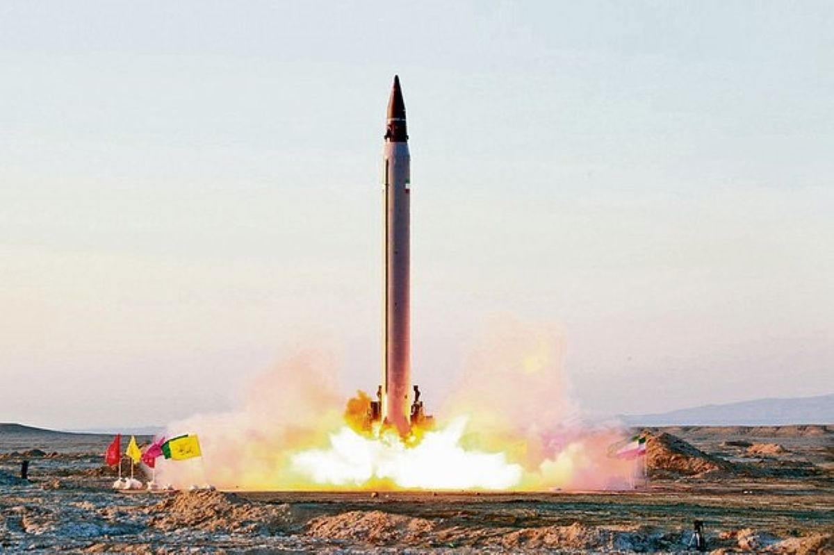 tên lửa Ghadr Iran 2.jpg
