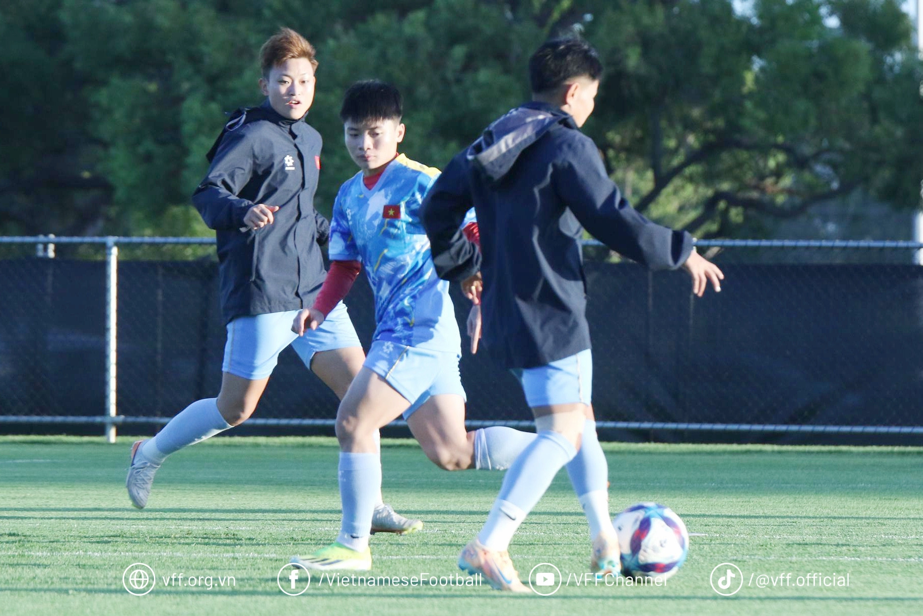 'Gặp đội mạnh, tuyển nữ Việt Nam càng quyết tâm thắng' Tuyển nữ Việt Nam hào hứng và sung sức chuẩn bị đấu Ấn Độ