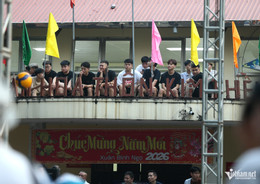 https://static-images.vnncdn.net/vps_images_publish/000001/000003/2026/3/2/w-bong-chuyen-123-2797.jpg