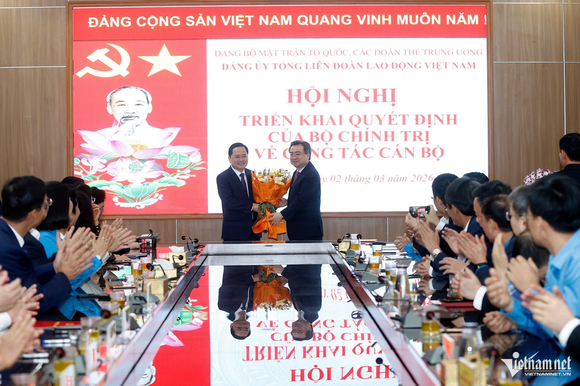 W-công tác nhân sự.jpg