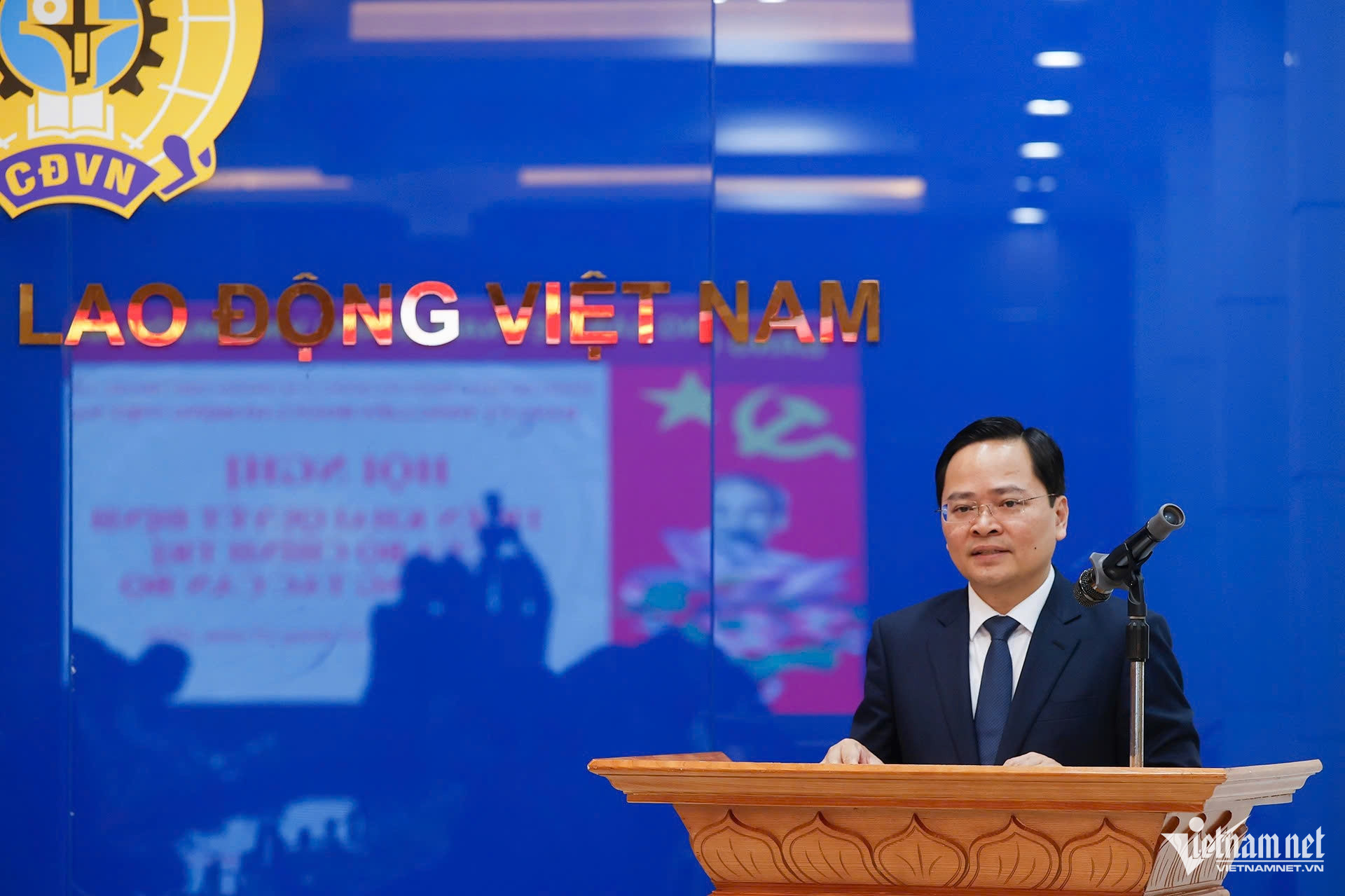 W-nguyễn anh tuấn.jpg