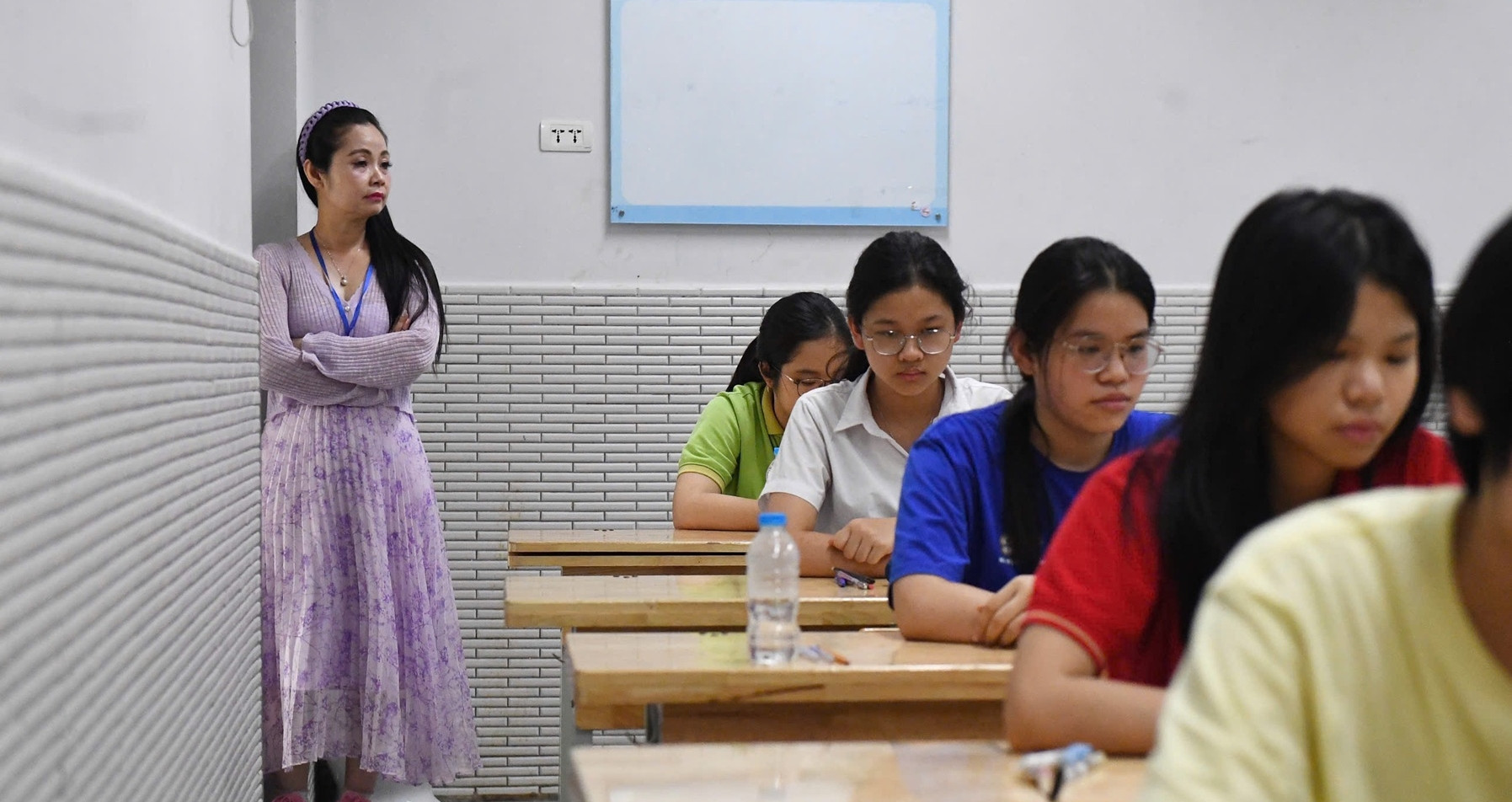 Đề thi thử vào lớp 10 môn Tiếng Anh của trường THCS Thái Thịnh, Hà Nội năm 2026