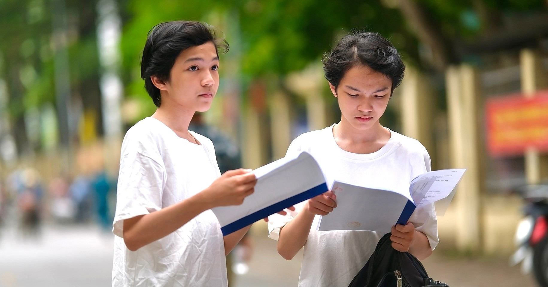 Đề thi thử vào lớp 10 môn Toán của trường THCS Thái Thịnh, Hà Nội năm 2026