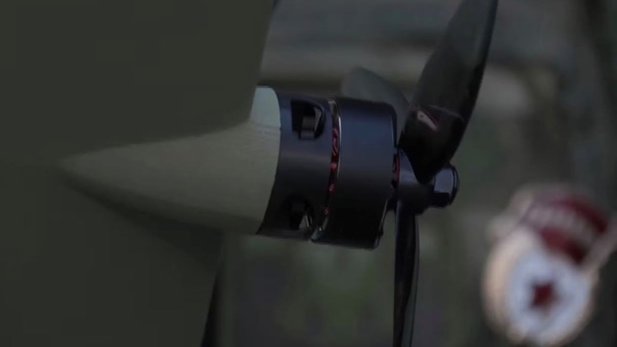 Drone đánh chặn Yolka Nga 3.jpg