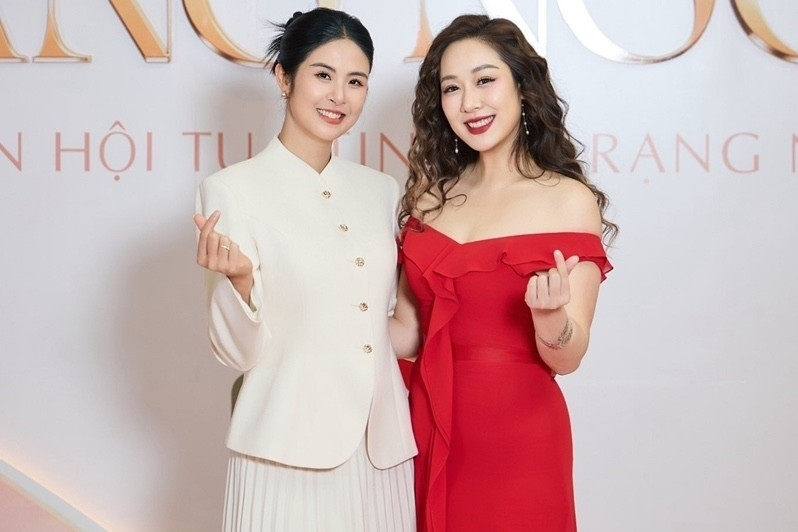  Hoa hậu Ngô Phương Lan hiếm hoi lộ diện, Ninh Dương Lan Ngọc xinh đẹp tuổi 36 