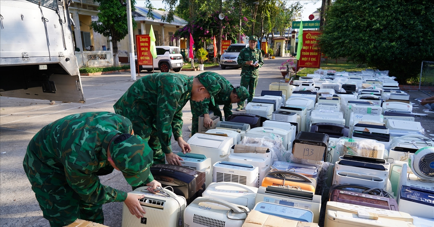 Phạt đến 75 triệu đồng nếu mang trái phép tiền tệ qua biên giới