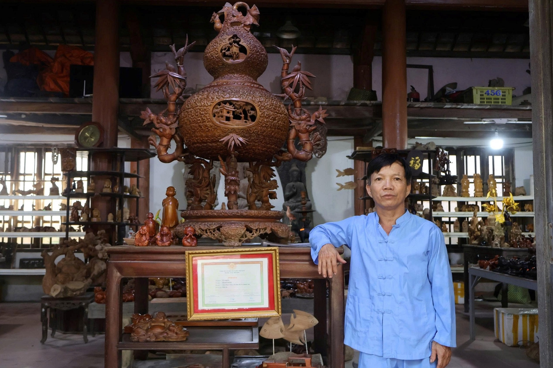  Tác phẩm gỗ được trả 3 tỷ vẫn không bán, nghệ nhân nói một câu gây bất ngờ 