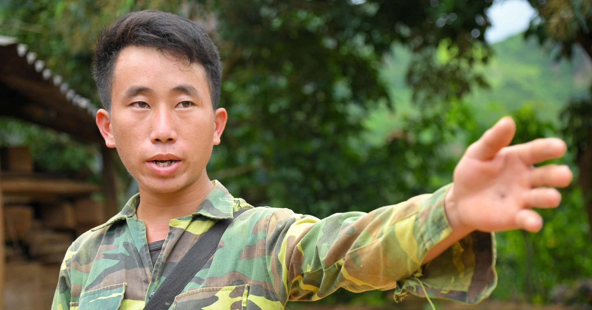 Trưởng bản từng cứu 90 người thoát khỏi lũ quét chia sẻ về điều còn day dứt