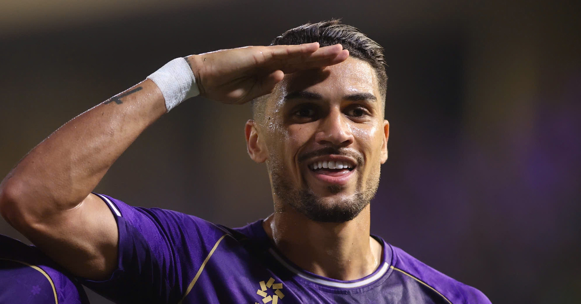 Tuyển Việt Nam: Chọn đội hình và tính toán của HLV Kim Sang Sik