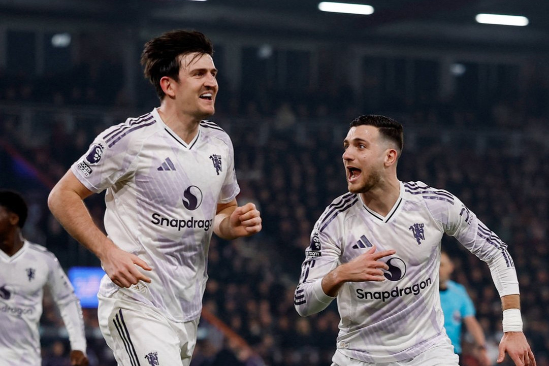 Nóng BXH Ngoại hạng Anh 2025/26 - Vòng 31: MU bị phả hơi nóng sau gáy