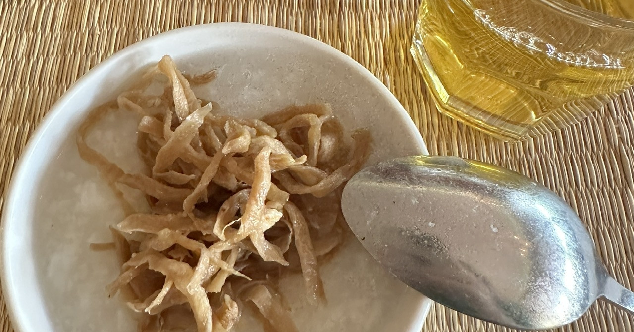 Chàng Trai Mang Xôi Gà Du Lịch, Sang An Cháo Trắng Khiến Bạn Gái Hoảng Hồn