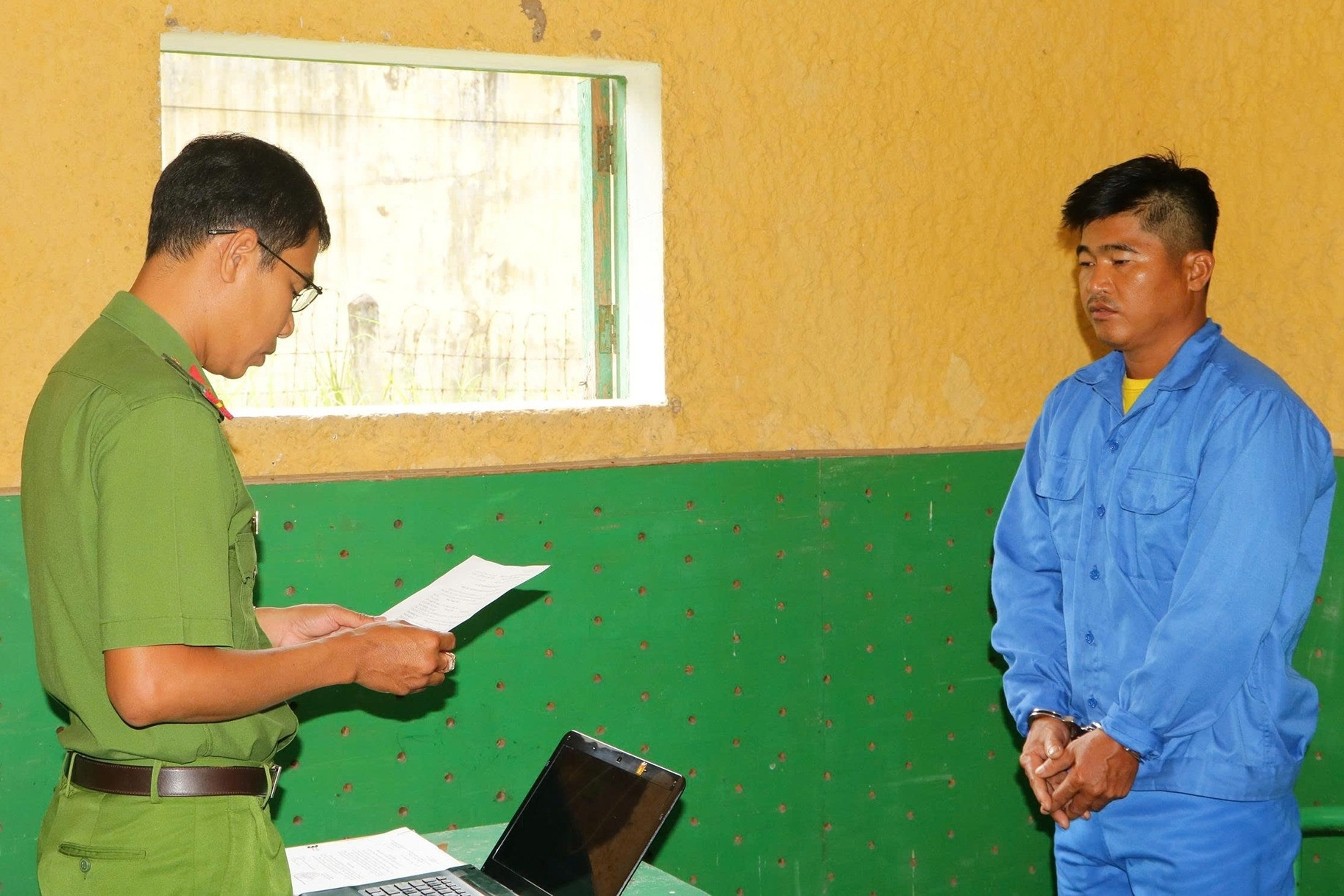  Bắt giam đối tượng sát hại cha ruột 