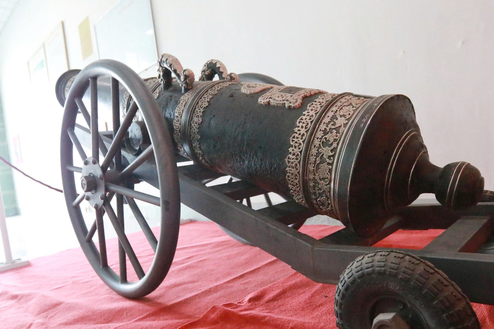 Bí ẩn về 3 khẩu súng thần công được công nhận Bảo vật quốc gia