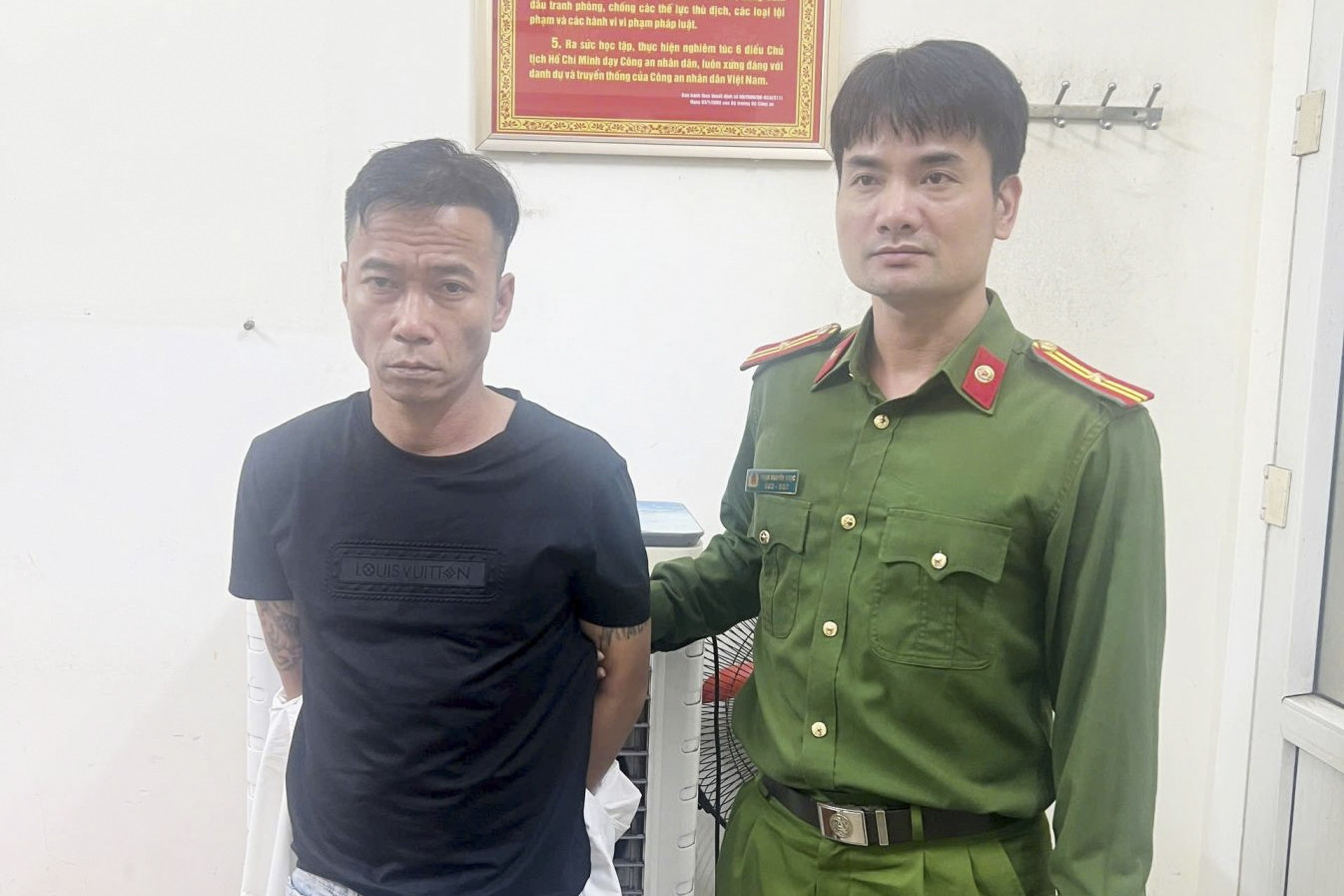 Công an Ninh Bình bắt giữ đối tượng truy nã nguy hiểm Nguyễn Văn Phương